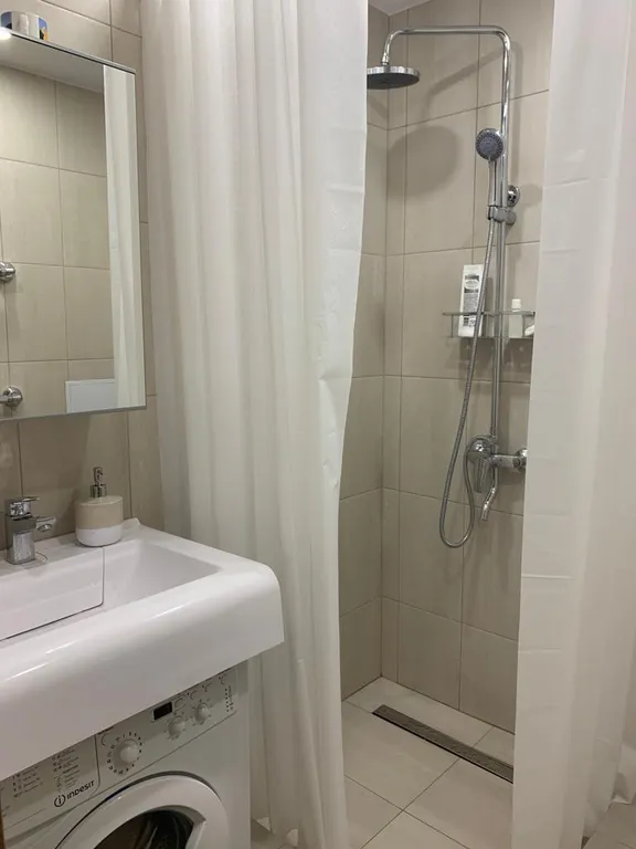 Двухсторонняя квартира с видом на реку Псезуапсе и видом на море