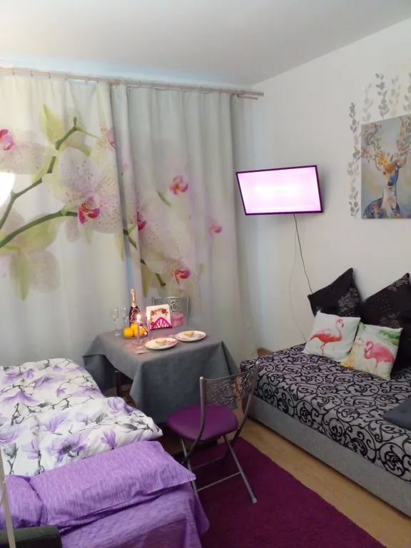 Уютная, теплая квартирка недалеко от метро и центра,рядом Автополе