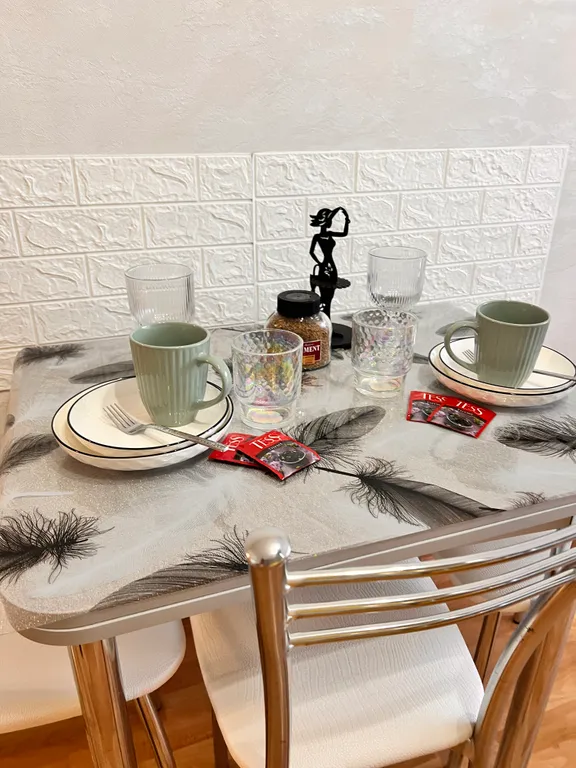 Уютная современная и просторная квартира с большой кухней