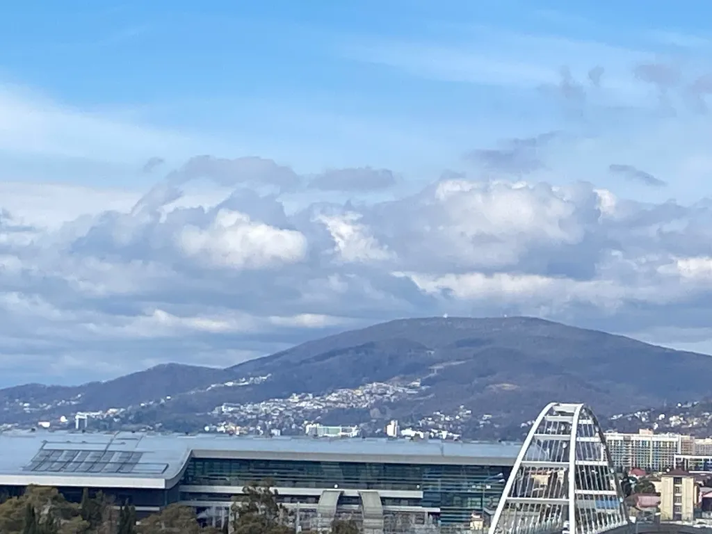 Двухуровневый Пентхаус с панорамным видом на море и горы