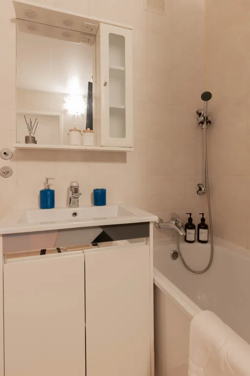 Апартаменты с видом на храм в центре