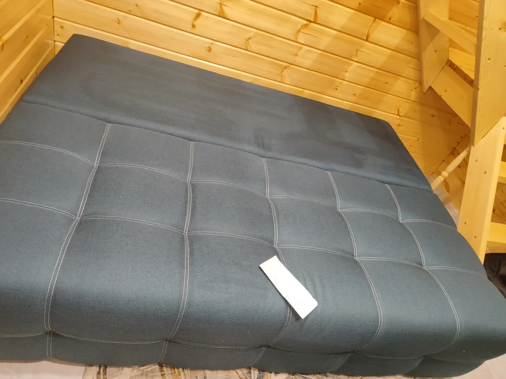 Коттедж Уютный дом в лесу — Деревянное