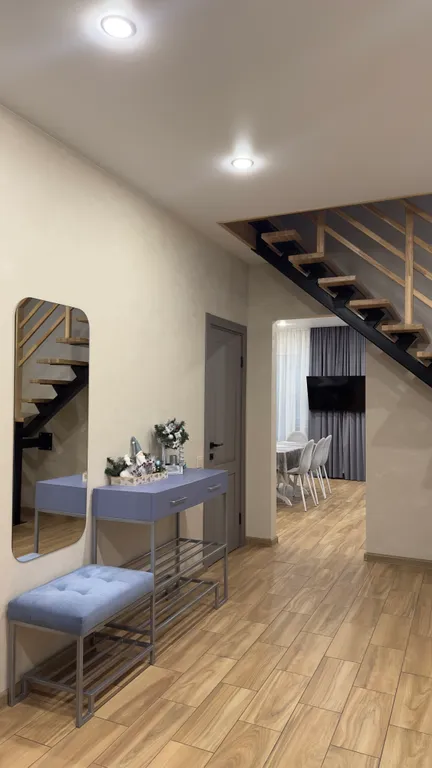 Уютный дом в черте города