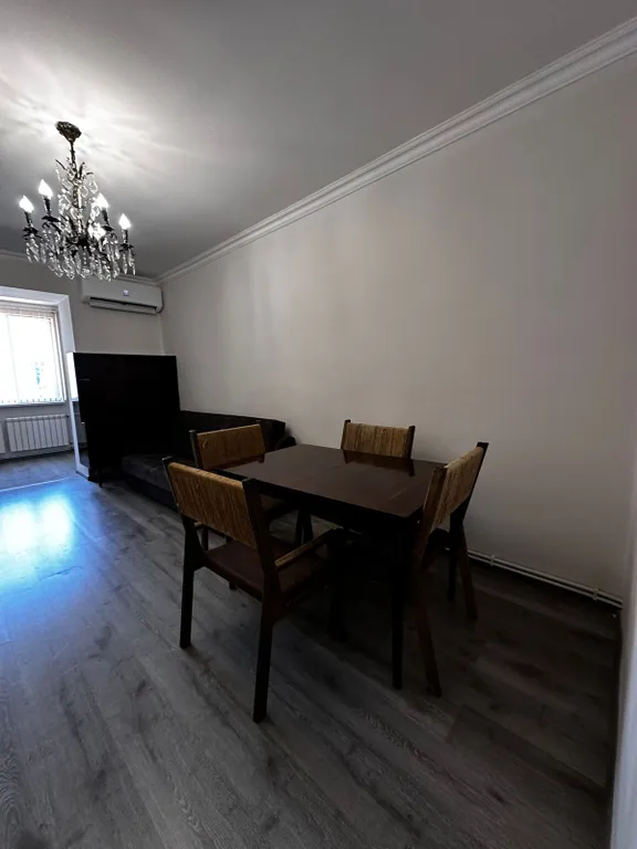 Avchieva's apt. on Khachatryan street