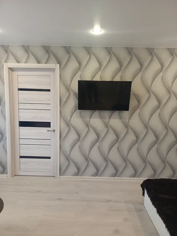 2-комнатная квартира с евроремонтом в престижном районе у РТЦ Виконда