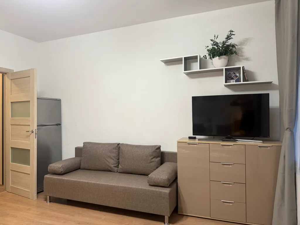 Апартаменты напротив Мега-парка для семейного отдыха и командированных