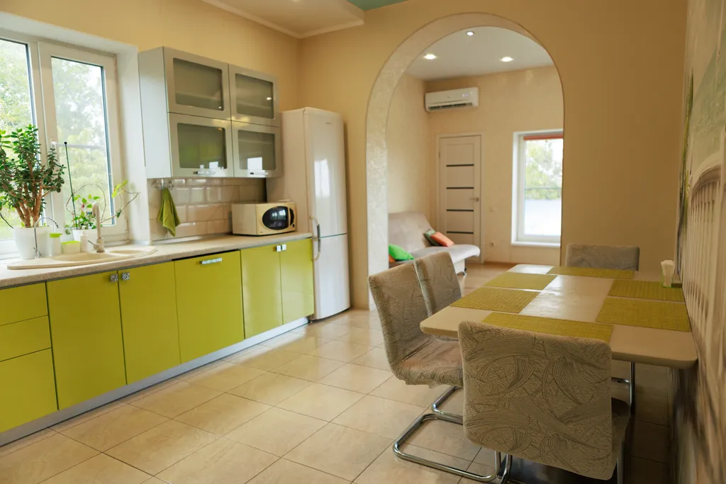 Коттедж Дом с открытой террасой и видом на горы и лес — Горячий Ключ