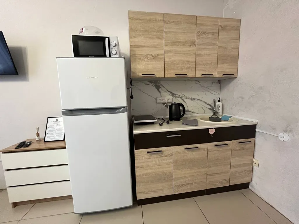 Уютные апартаменты около ТЦ Изумрудный город