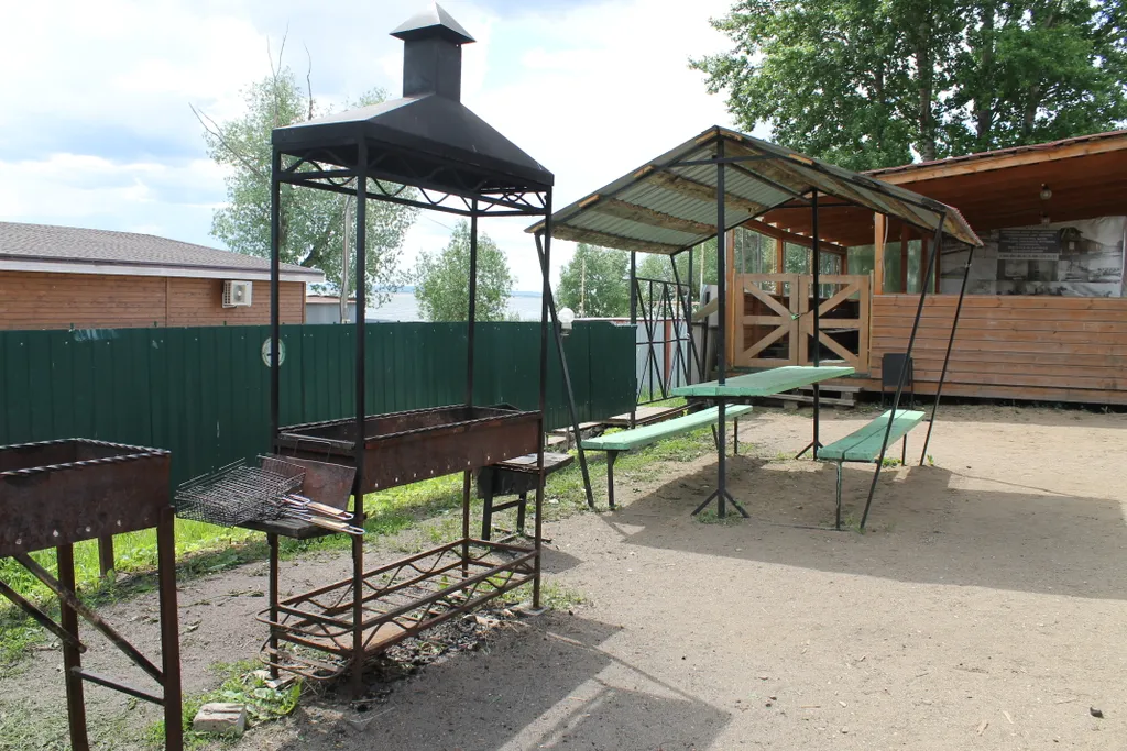 Дом №2 с видом на озеро Неро