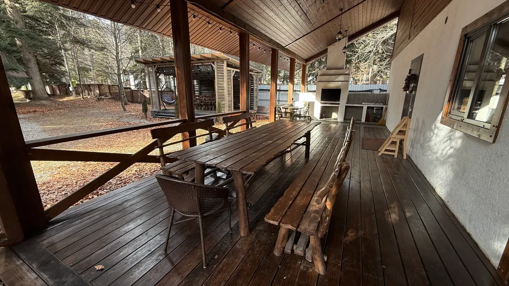 6-комнатный Дом