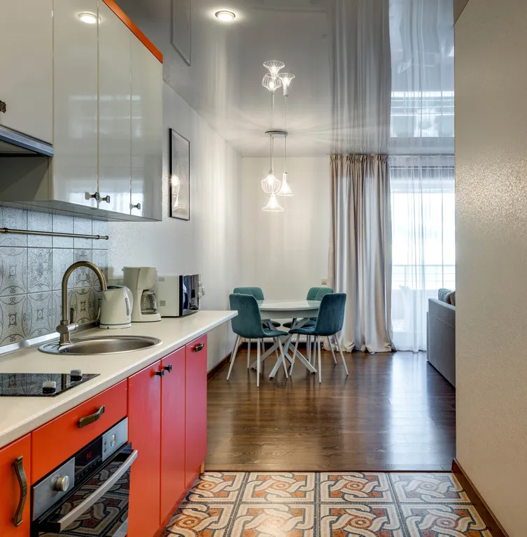 Трехкомнатная квартира с красивым видом на море и горы