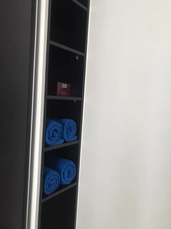 Апартамент для отдыха с детьми в тихом месте на берегу моря