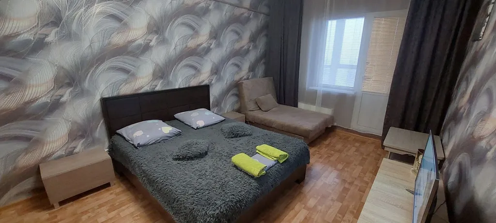 Однокомнатная квартира возле ТРЦ Аура