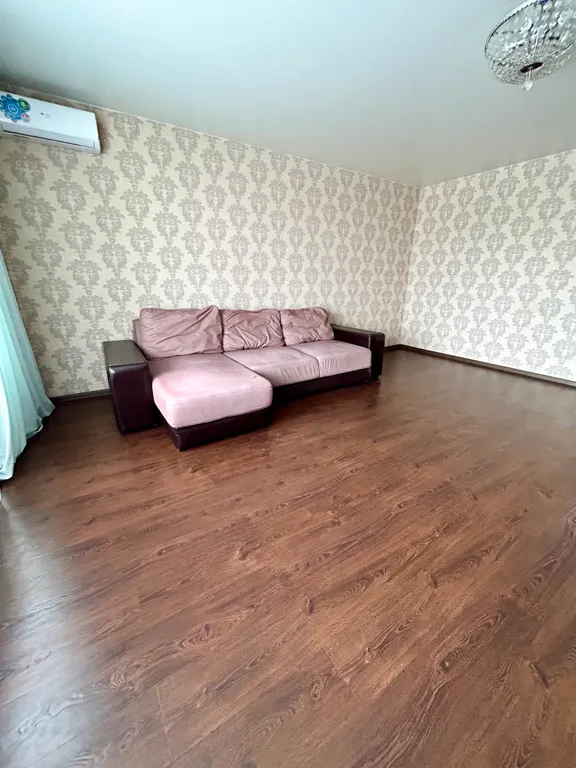 Просторная 4-комнатная квартира в центре города