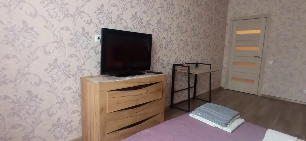 Квартира Квартира 2км от набереж,стол для работы,диван на кухне,для некурящих — Самара