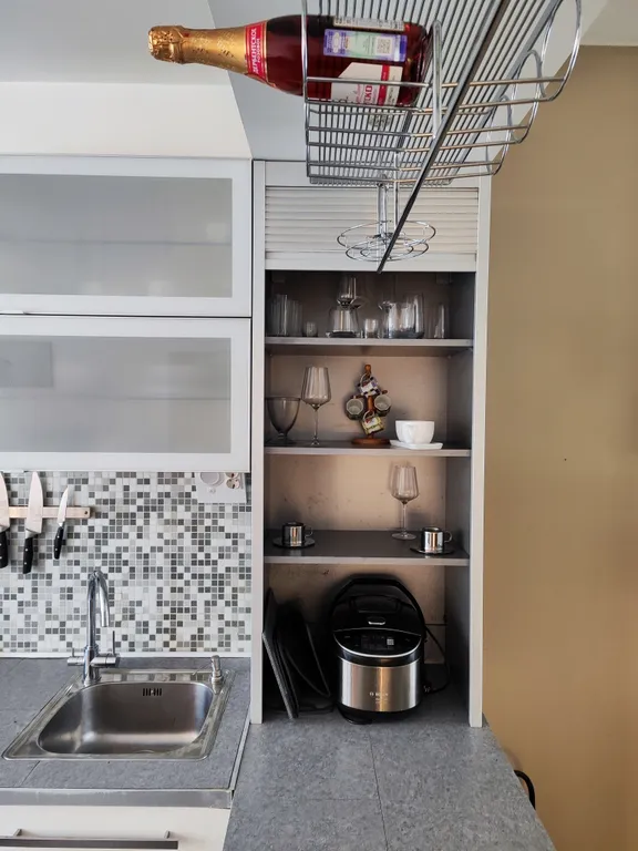 Сдается 2 этажа в 4-этажном таунхаусе