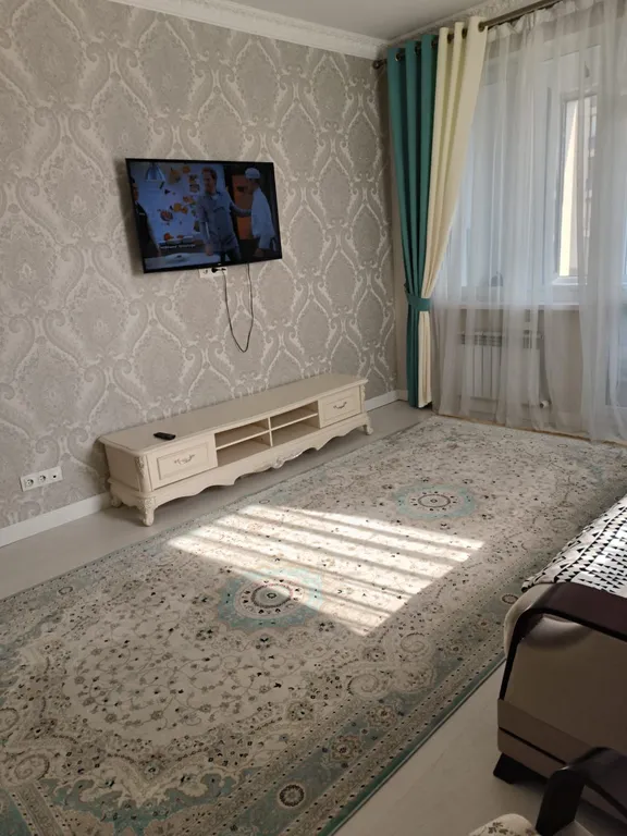 Уютная 2-комнатная квартира возле ТРЦ Mega Silk Way