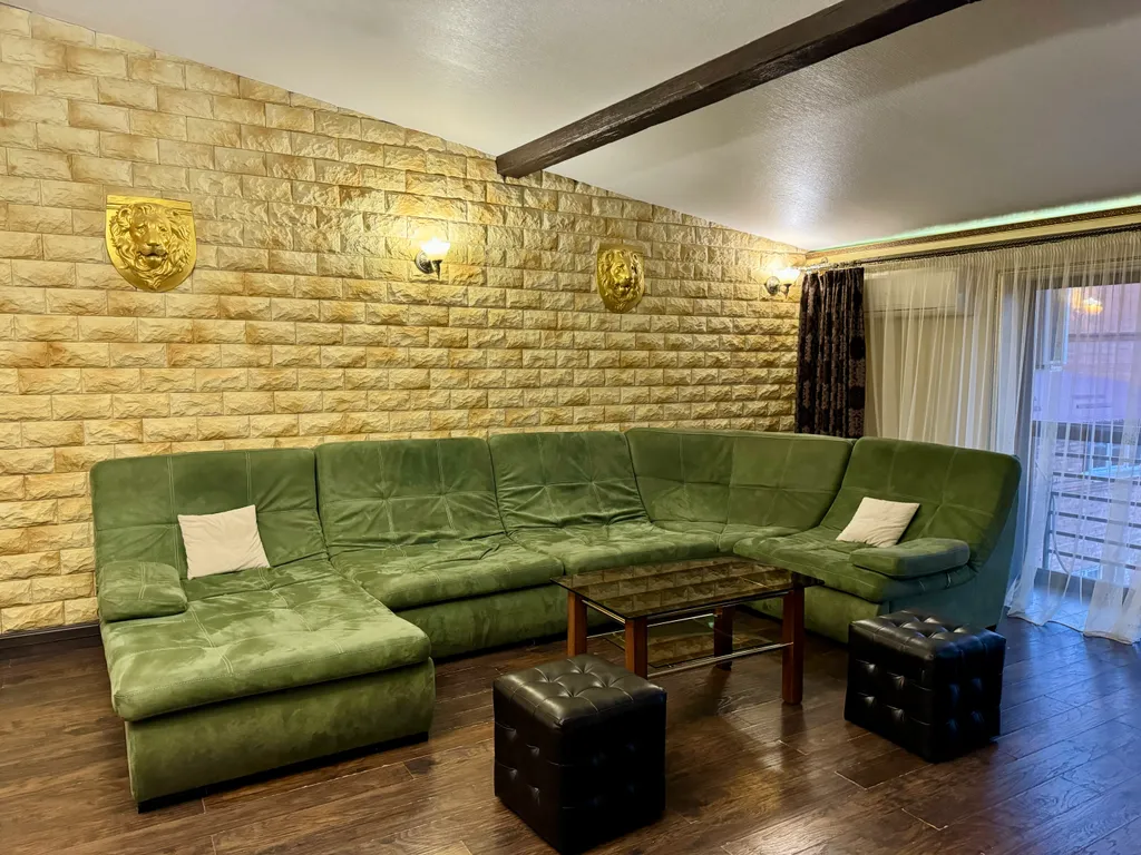 Двухуровневый пентхаус с панорамой на горы