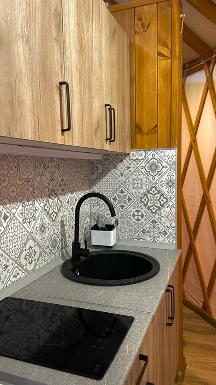 Уникальная современная юрта с максимальными удобствами