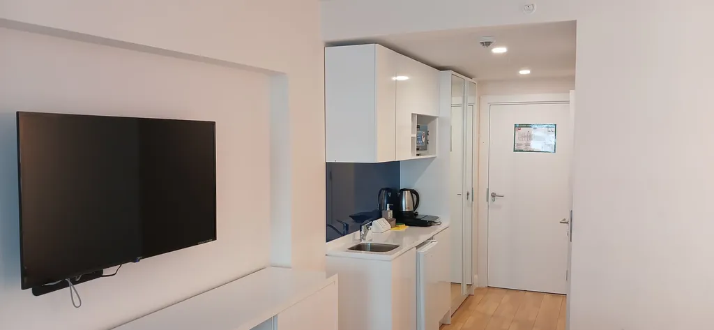 Квартира 1-комнатная Квартира — Батуми