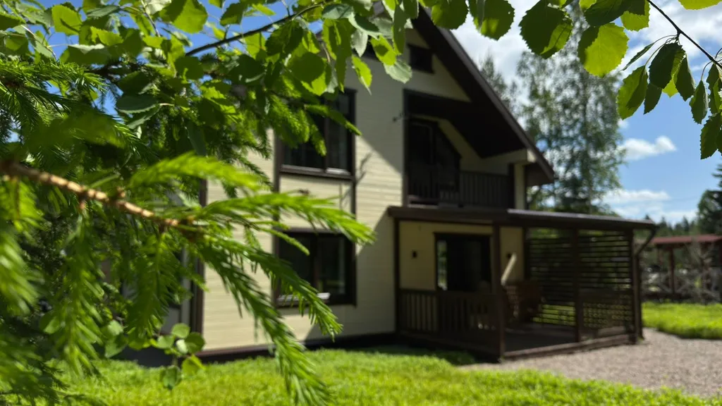 Уютный и просторный гостевой дом коттедж