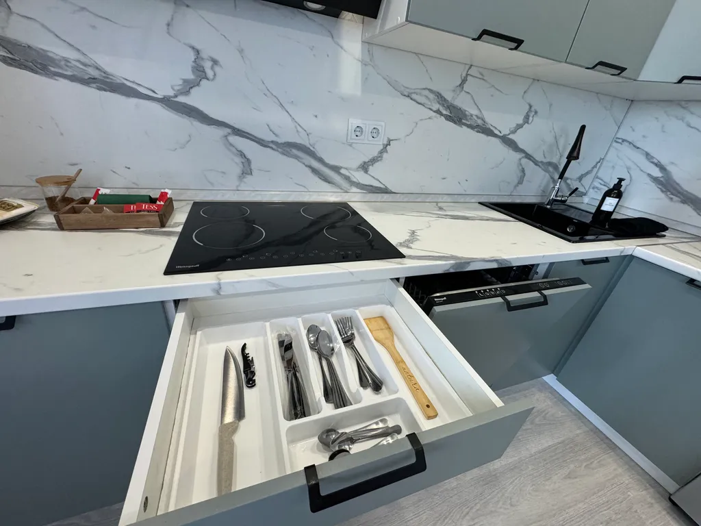 Дизайнерская квартира в самом центре города!