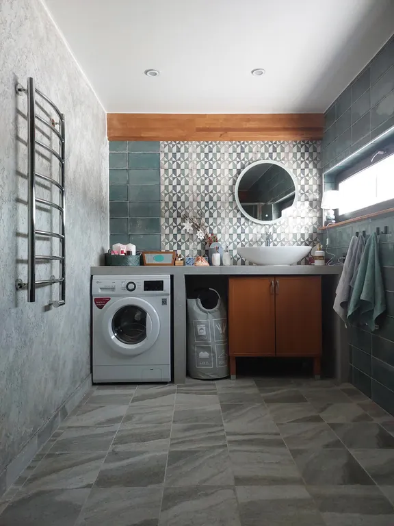 Светлый дом у озера c баней