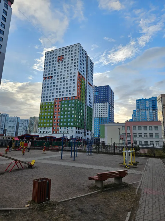 Улучшенная студия вблизи метро Парнас