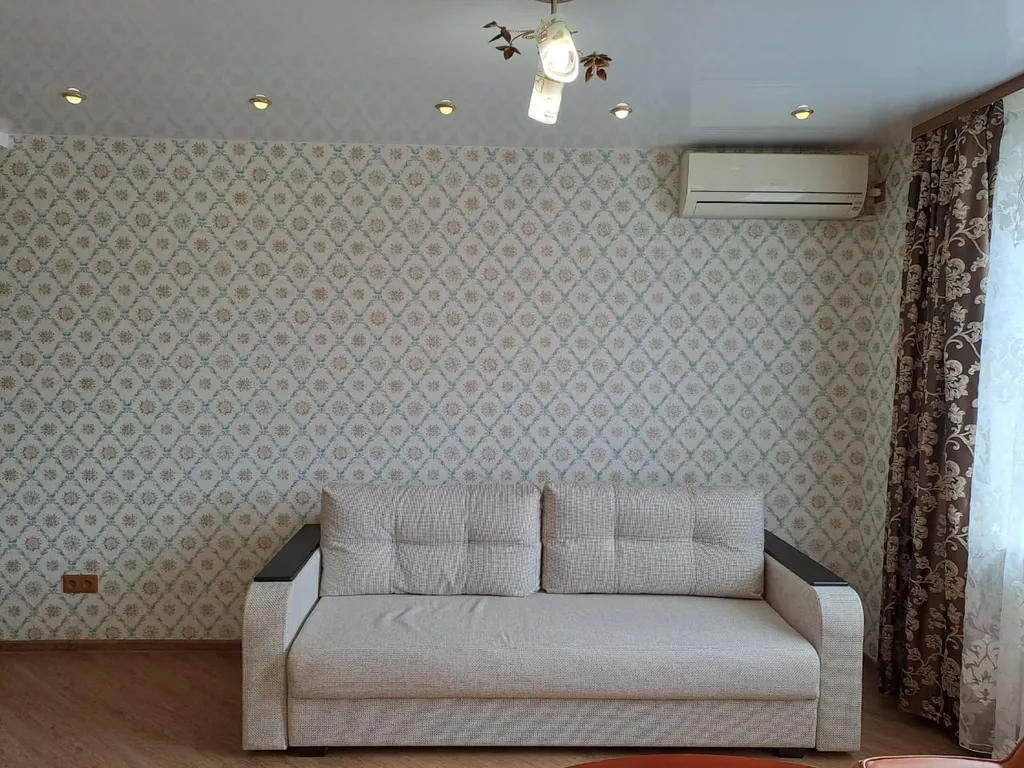 Центр города, гостиница Ахтуба, Воинская часть старая часть города