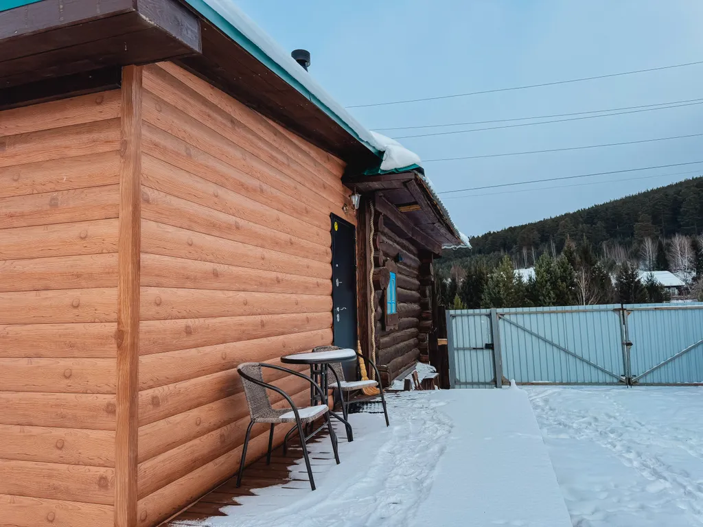 Новый уютный дом с камином