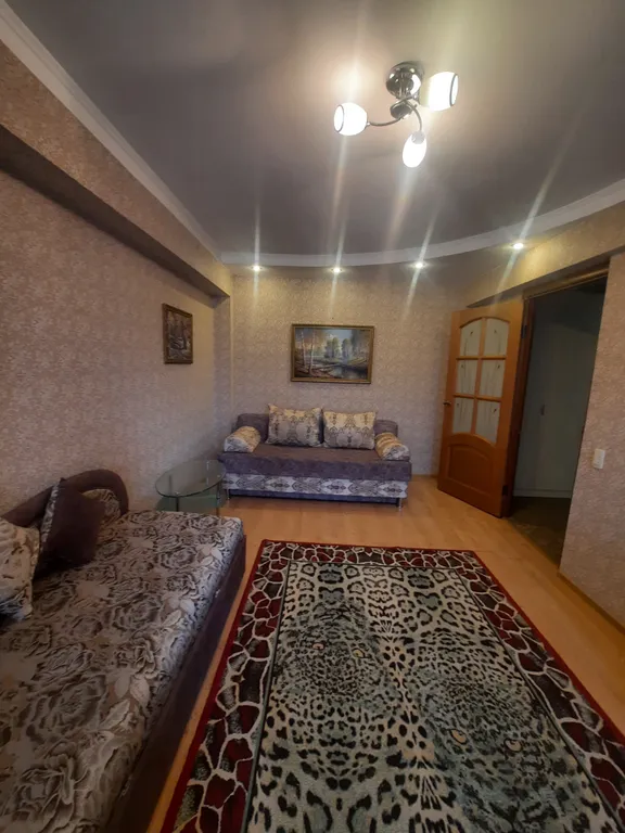 Квартира Комфортабельная двушка в живописном месте — аренда посуточно в Бийск