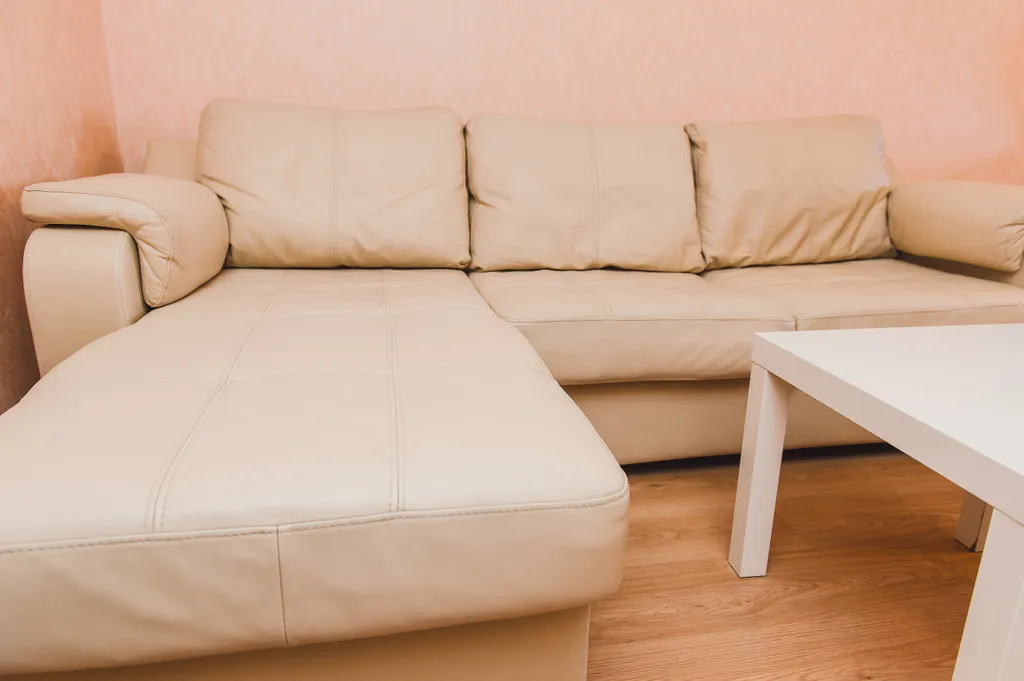 Элитная двухкомнатная квартира в центре у площади Ленина