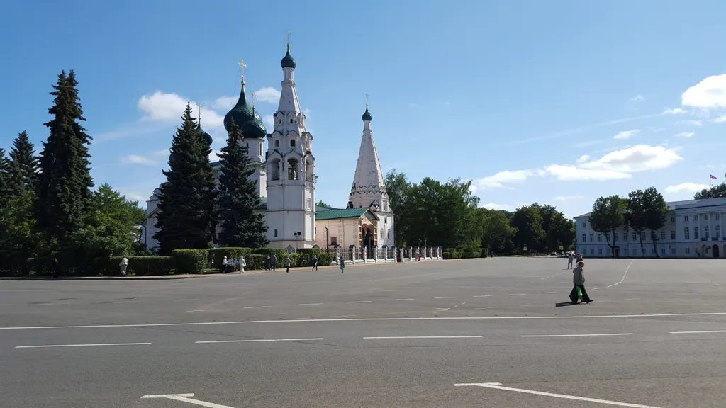 Квартира Квартира ИДЕАЛЬНАЯ ЛОКАЦИЯ! Две комнаты, 7 спальных мест. — Ярославль