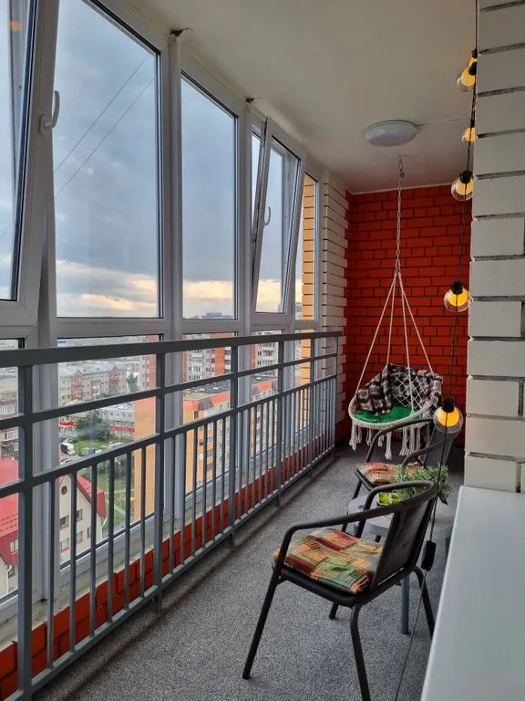 Рыжий Кот на Горке (2-х комнатная квартира в центре)