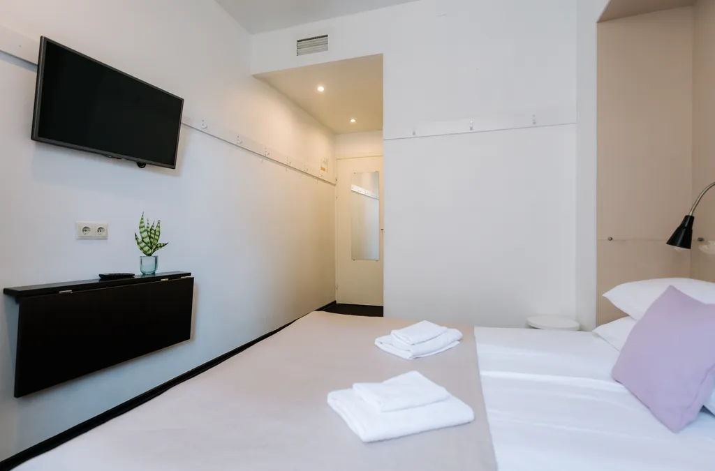 Квартира Двухместная комната с одной большой кроватью — Санкт-Петербург