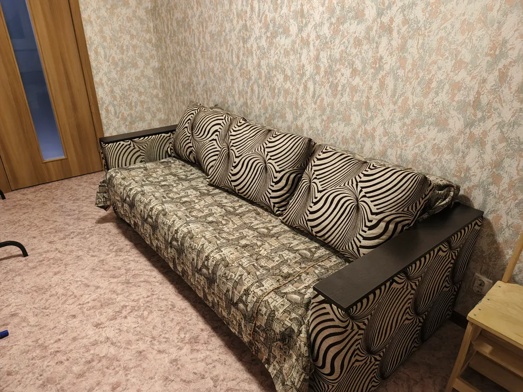 Уютная двухкомнатная квартира в тихом месте