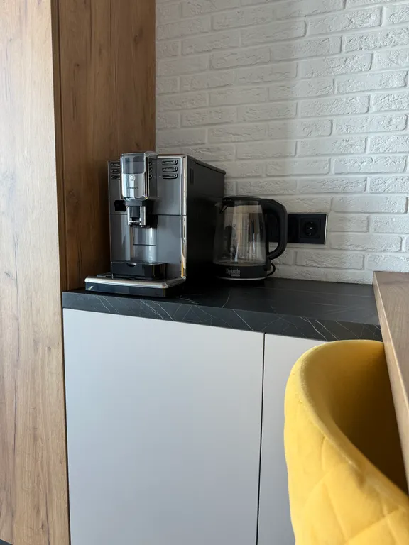 Уютная квартира с панорамными окнами