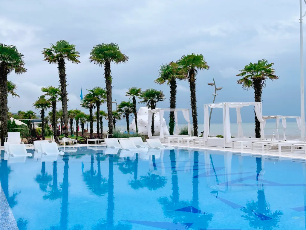 Двухкомнатный апартамент с видом на море в Dreamland Oasis