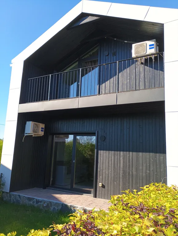 Современный дом в Hugge Life Club