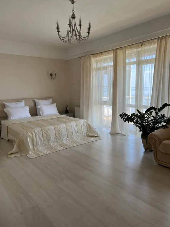 Коттедж у моря