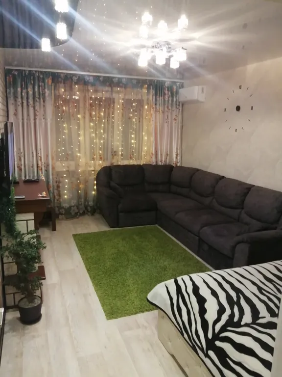 Квартира Шикарная евро-двушка с камином — аренда посуточно в Ульяновск