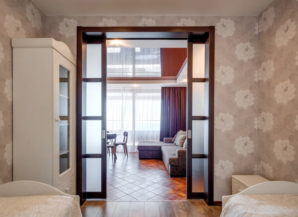 2-х комнатная современная квартира # 137 с видом на море