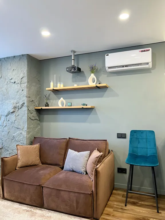 Роскошная квартира с королевской ванной возле ТЦ Круиз