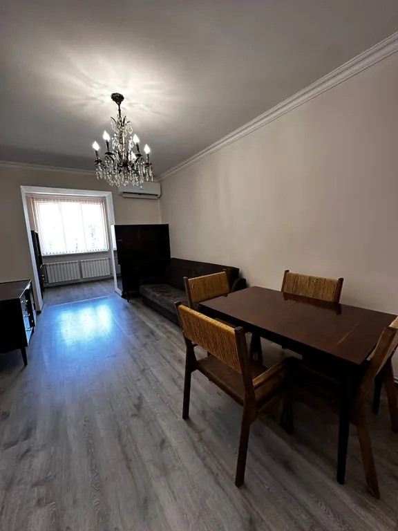 Avchieva's apt. on Khachatryan street