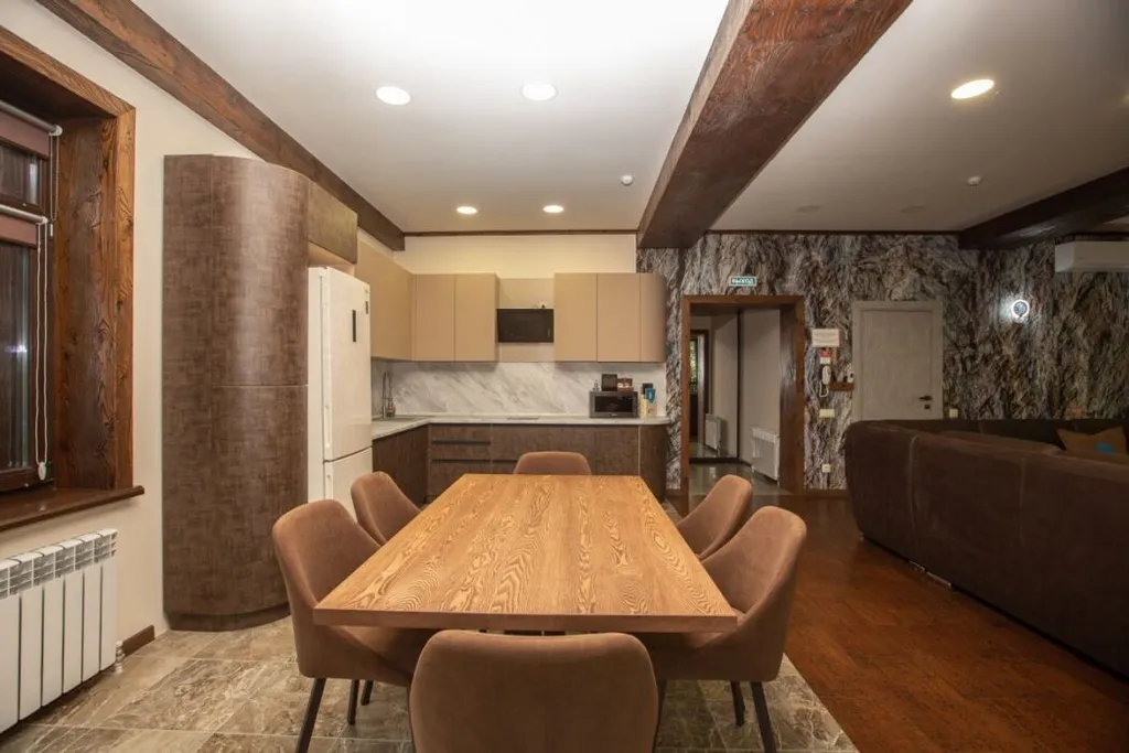 4-комнатный Дом