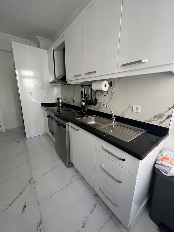 Уютная квартира (4 комнаты) в центре города