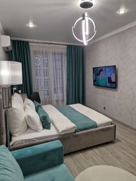 Кваритира на Весенней с очками виртуальной реальности