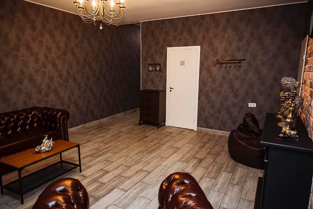 Белоснежная веранда и усадьба