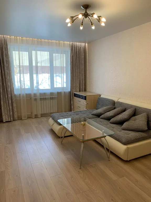 2-комнатная квартира в сердце города, рядом с Горным воздухом