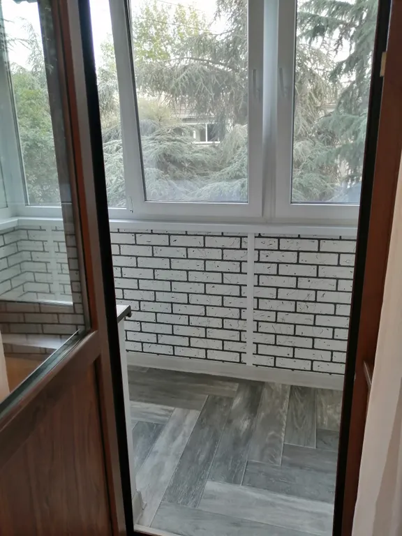 Двухкомнатная квартира в спальном районе